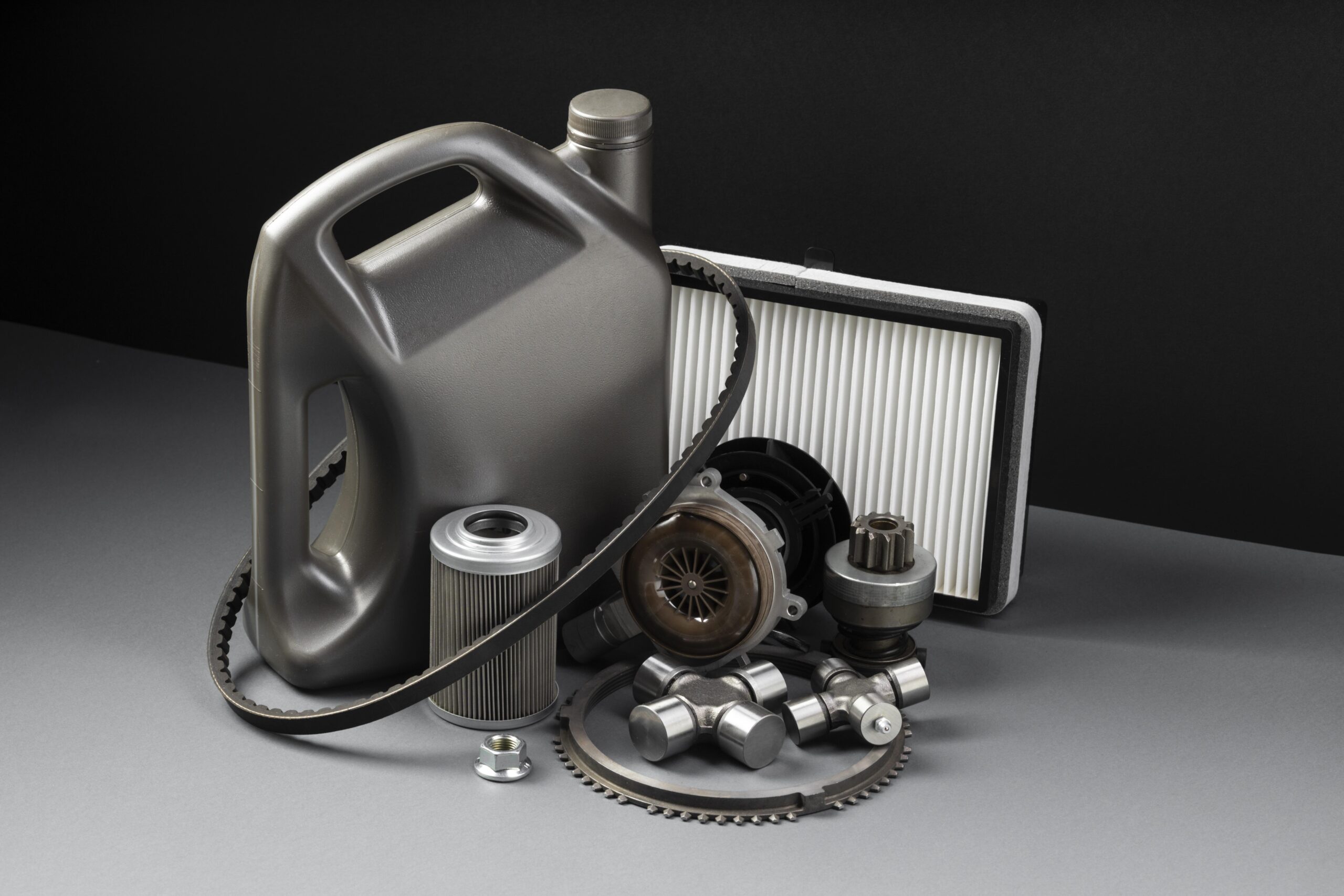 Автозапчасти в России: почему французские авто бьют по карману, а китайские экономят